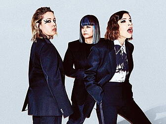 Sleater-Kinney New Album and V...